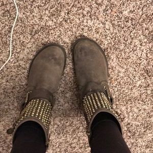 Steve Madden studded boots (ALL OFFERS WELCOME)